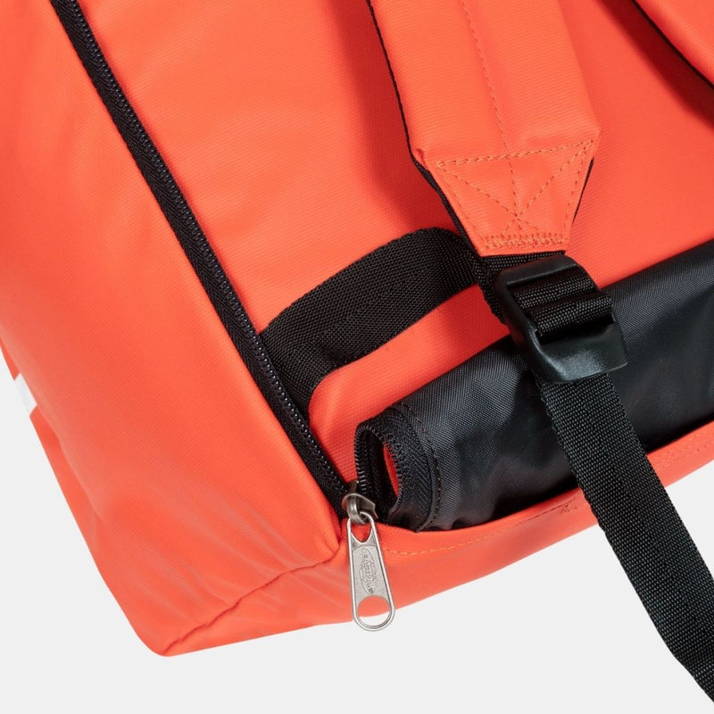 Eastpak Maclo Bike Tarp Tasty