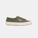 Superga Women's 2750 Cotu Classic Green Sherwood-F Avorio